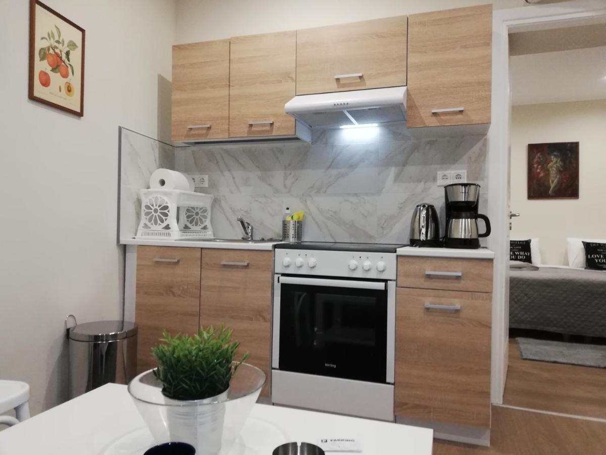 Central Apartments In Psiri - Афины Экстерьер фото