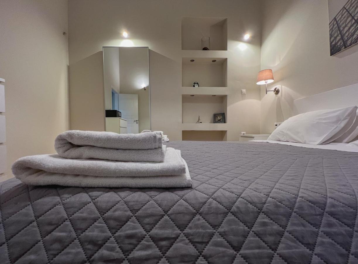 Central Apartments In Psiri - Афины Экстерьер фото