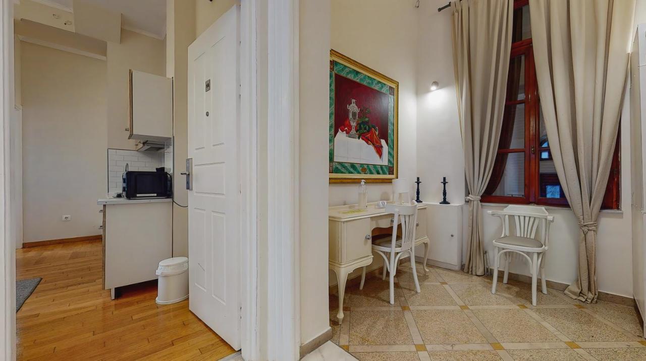 Central Apartments In Psiri - Афины Экстерьер фото